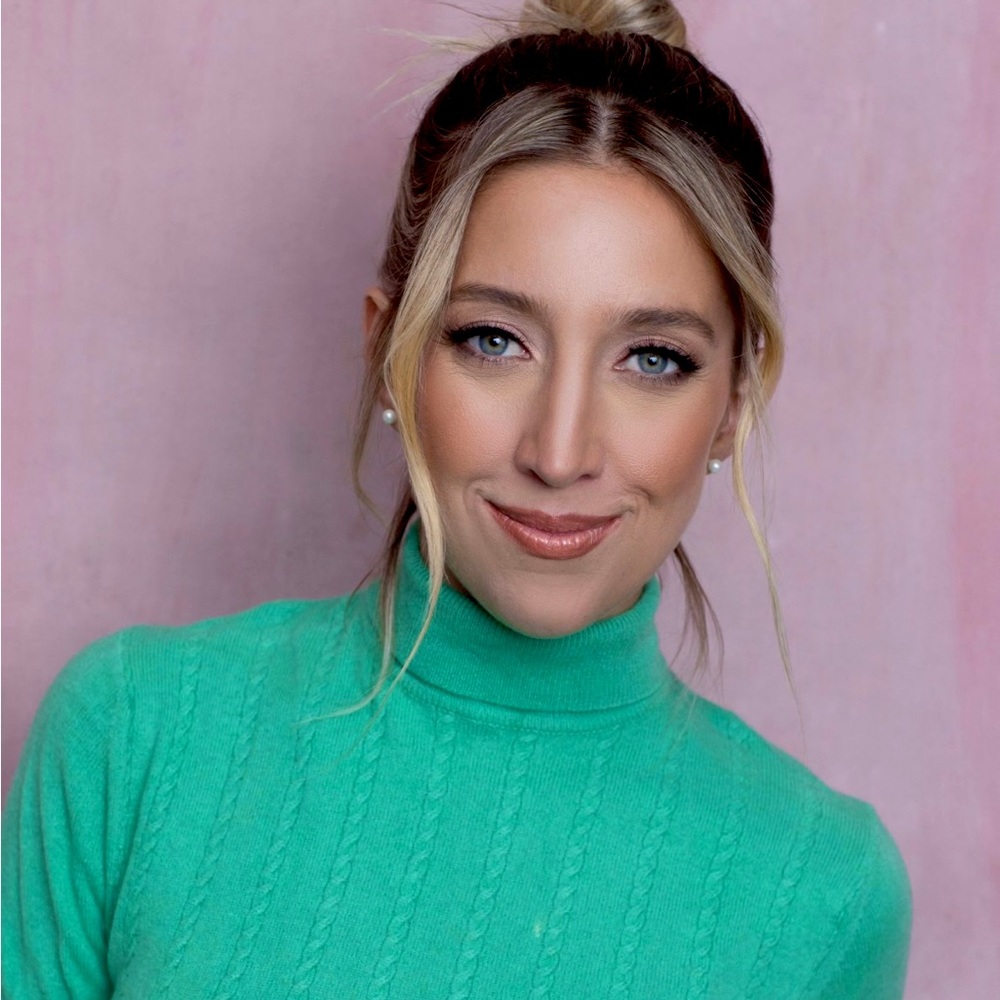 Meet your Posher, Beatriz